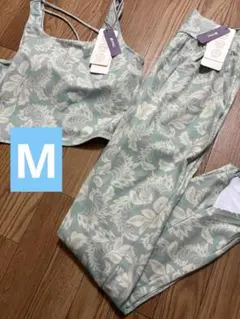 リアルストーン　 ヨガウェア セットアップ ボタニカル柄 リアルストーン ヨガウェア セットアップ ボタニカル柄 - メルカリ