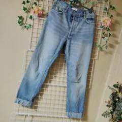 ZARAライトブルーデニム スリムフィット 裾フリンジ