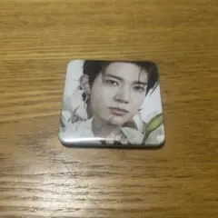 enhypen ヒスン 宵 缶バッジ