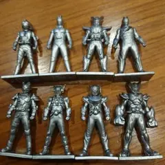 仮面ライダー　フィギュア付きチョコスナック ８体セット