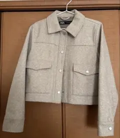 【最終値下げ早い者勝ち】ZARA ベージュ クロップドジャケット　ジャケット
