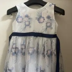 140サイズ 花柄ドレスのサムネイル