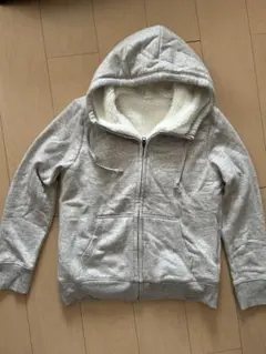 ユニクロボアスウェットパーカーLベージュ