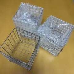 Item thumbnail for item 2d258c3a-1161-4e16-93f8-8b8d14bb6efb