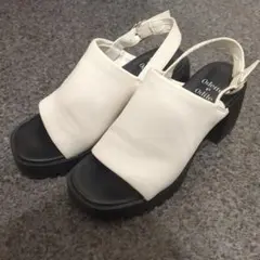 Odette e Odile 厚底サンダル ホワイトのサムネイル