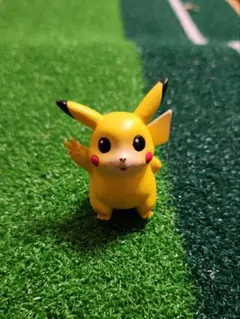 希少 ピカチュウ モンコレ フィギュア 当時物 初期 ピース レトロ