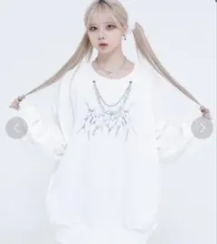 こ*K様 美品✨　REFLEM レフレム　チェーン付きメタリックロゴ　スウェット