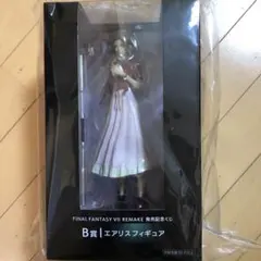 FINAL FANTASY VII REMAKE エアリス フィギュア
