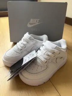 Nike Force 1 ホワイト キッズスニーカー