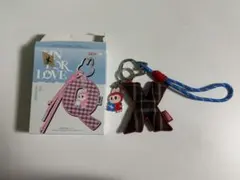 【Ｘ】ラブブ PIN FOR LOVE イニシャル アルファベット キーリング