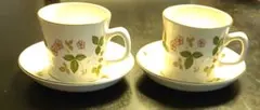 ワイルドストロベリー カップ&ソーサー２客セット