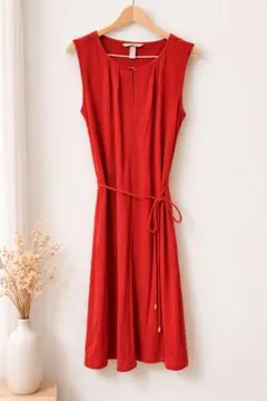 H&M レッド ワンピース XS 赤 ワンピース ノースリーブ ウエストリボン