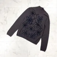 美品 Leilian フラワー刺繍長袖ニット ブラウン サイズ9*KD202のサムネイル