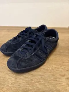 adidas TOBACCO スエード スニーカー 22.5センチのサムネイル