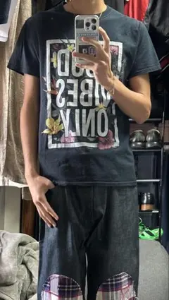 GOOD VIBES ONLY Tシャツ ボタニカル柄 ピチT