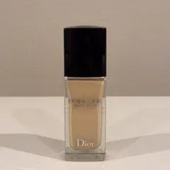 Dior リキッドファンデーション フォーエバースキン フルイド グロウ 0W
