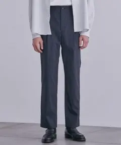 UNITED TOKYO 撥水ストレッチRELAXWOOL ストレートスラックスのサムネイル