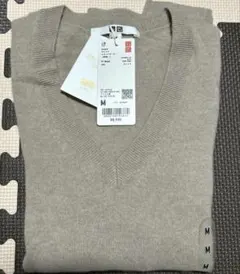 カシミヤVネック セーター Mサイズ　ベージュ