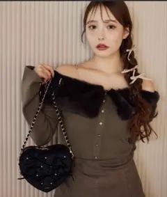 NICE CLAUP ナイスクラップ フェイクファービジューニット　ブラウン