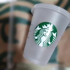 早い者勝ち[格安]Starbucks リユーザブルコールドカップ ストロー付き