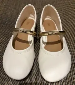 ZARA メタルストラップ メリージェーンシューズのサムネイル