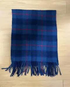 ネイビーとレッドのチェックマフラー