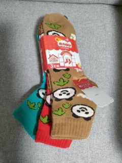 履くホカロン　ソックス　3足セット　パンダ　23〜25センチ　アベイル