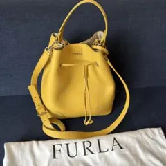 FURLA 巾着型 ハンドバッグ イエローのサムネイル
