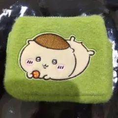 ちいかわ　ふわふわ　ミニポーチ　くりまんじゅう