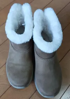 SKECHERS　スリップインズ　レディースブーツ　23cm