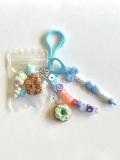 ドーナツ型チャームとキャンディバック