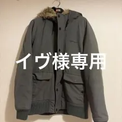 Carhartt カーキ ジャケット Mサイズのサムネイル