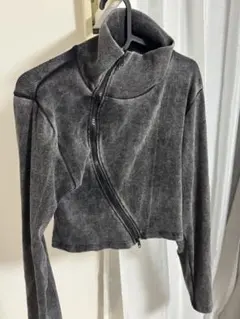 who's who gallery ハイネッククロップドトップス グレー