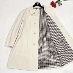 ほぼ未使用✨　アクアスキュータム　ステンカラーコート　クリーム色　XL