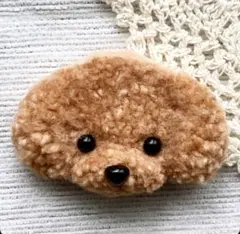トイプードル⭐︎犬⭐︎バッジ⭐︎ハンドメイド⭐︎No.121