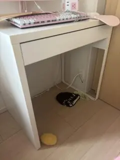 IKEAホワイトシンプルデスク 引き出し付き