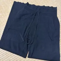 ユニクロ（ブラック）パンツXL