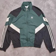 美品　 トラックジャケット 遠藤さくら 常田大希　グリーンSサイズ 美品 古着 アディダス adidas ナイロンジャケット 常田大希 遠藤さくら