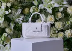 2026年最新】riu phone bagの人気アイテム - メルカリ