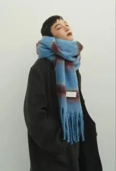 【Knuth Marf】border volume muffler/blue