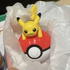 ポケモン　ピカチュウのモンスターボールローラー　30周年のサムネイル