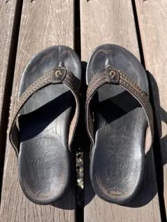 OLUKAI 高級ライン Mekila ハワイレザーサンダル】US10 - メルカリ