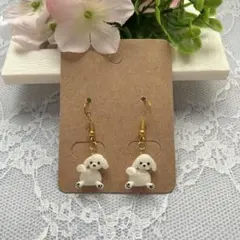 【ペキニーズ】　犬　ハンドメイド　ピアス　樹脂粘土　ふりむきシリーズ17
