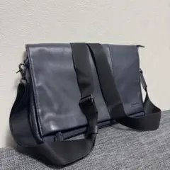 Item thumbnail for item 63279689-e986-459b-990d-247a8ce213dc