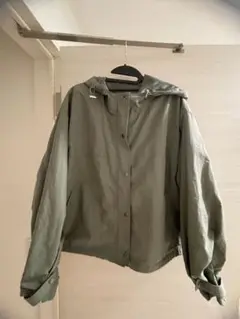 マウンテンパーカー　レディース