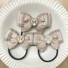 ハンドメイド キッズ リボン ヘアゴム ＊♡ゴールドリボン×ベージュ千鳥格子＊
