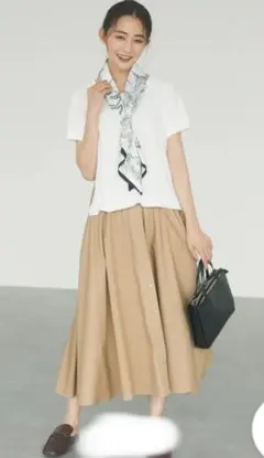 CRAFTSTANDARDBOUTIQUE新品タグ付き異素材ドッキングワンピースのサムネイル