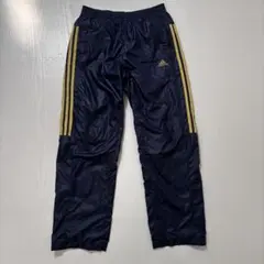 〈354〉adidas ナイロンパンツ　ジャージ　光沢　刺繍ロゴ　サイドライン紺