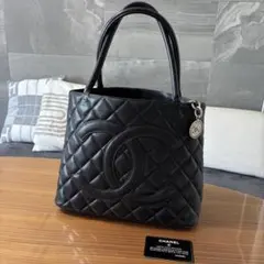 シャネル マトラッセ デカココ チェーンショルダー パテント シルバー