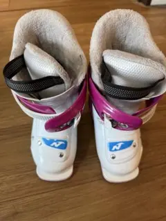 NORDICA ノルディカ スキーブーツ キッズ 14.0-15.5cm